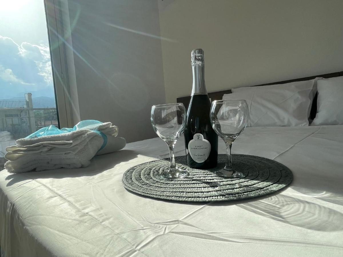 מסקלי Maison De Cheeramie - Tourist Apartments Tra Mare E Etna מראה חיצוני תמונה